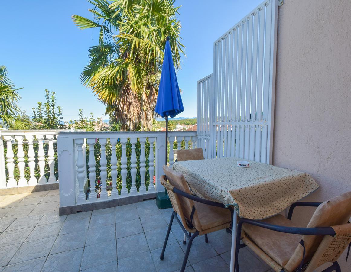 Apartment Toni Malinska Zewnętrze zdjęcie